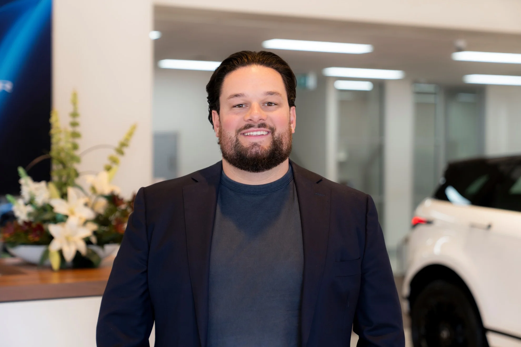 JENSON MILNE sales manager LR