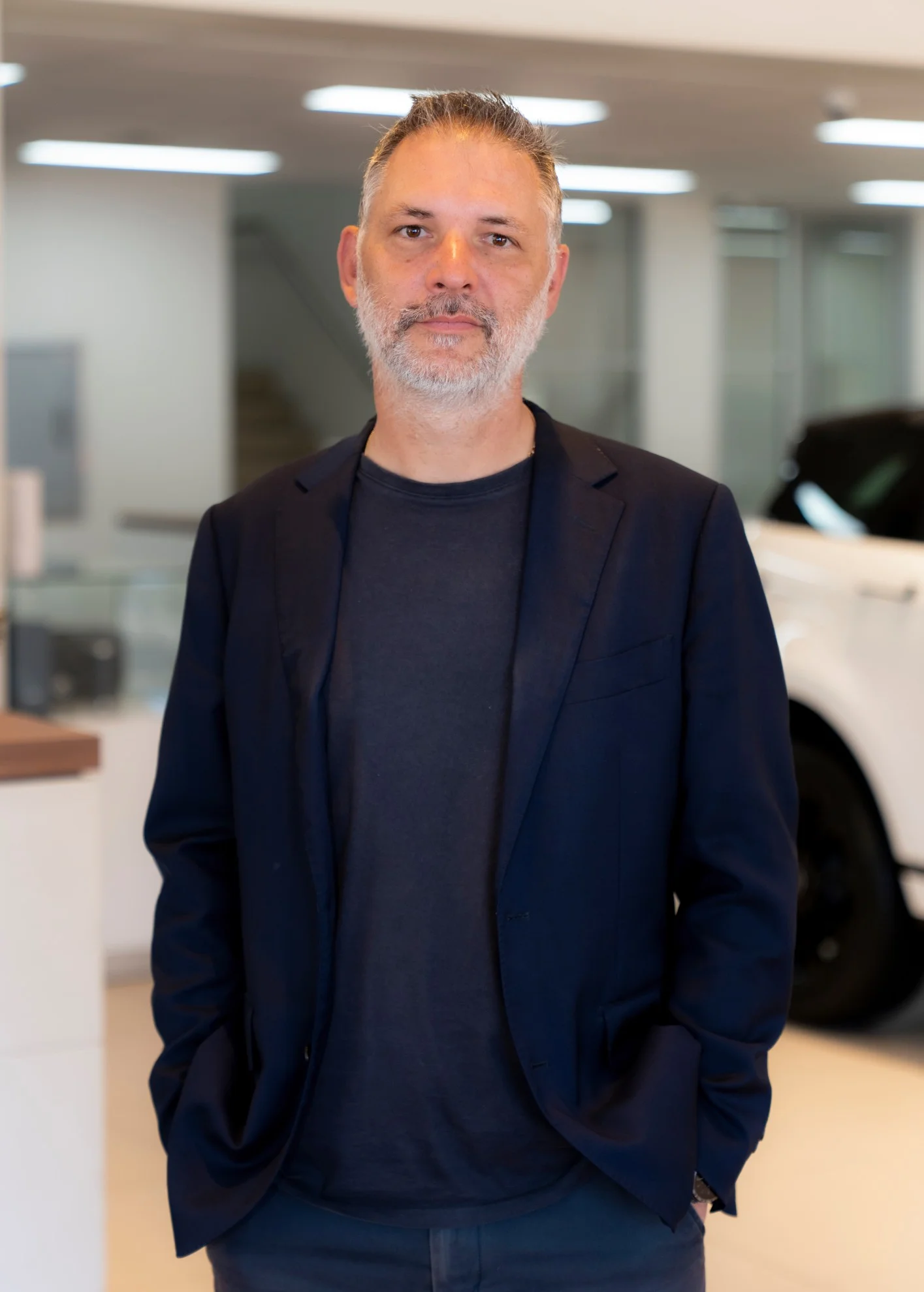ROBERT SUTO - AFTERSALES ADVISOR LR