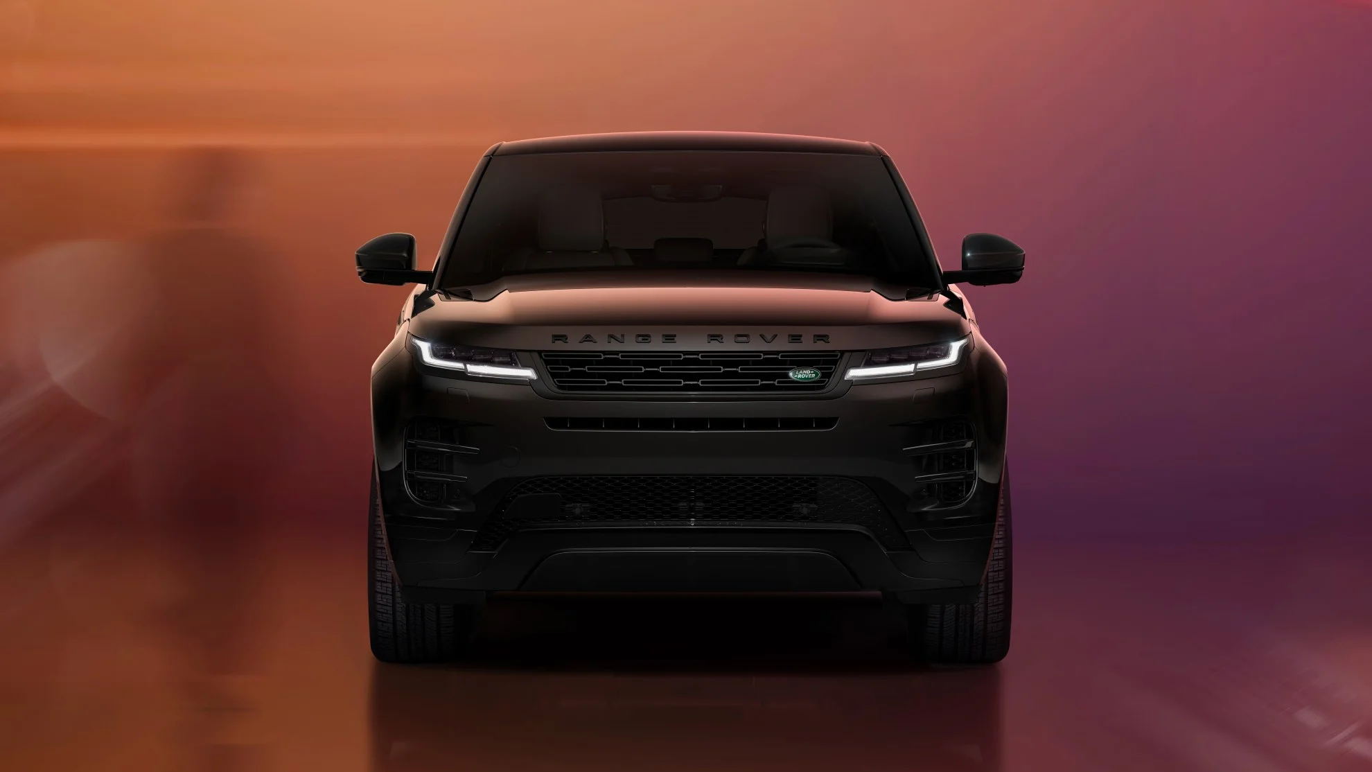 Range Rover explore range